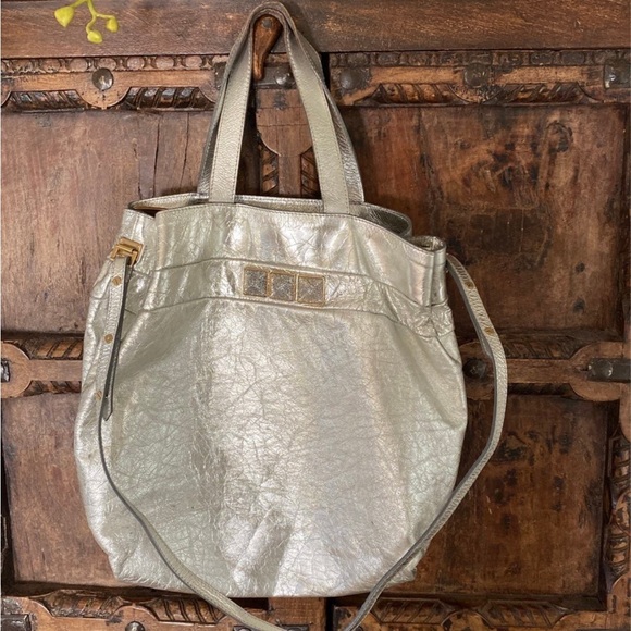 MARC JACOBS SILVER TOTE - Picture 1 of 7